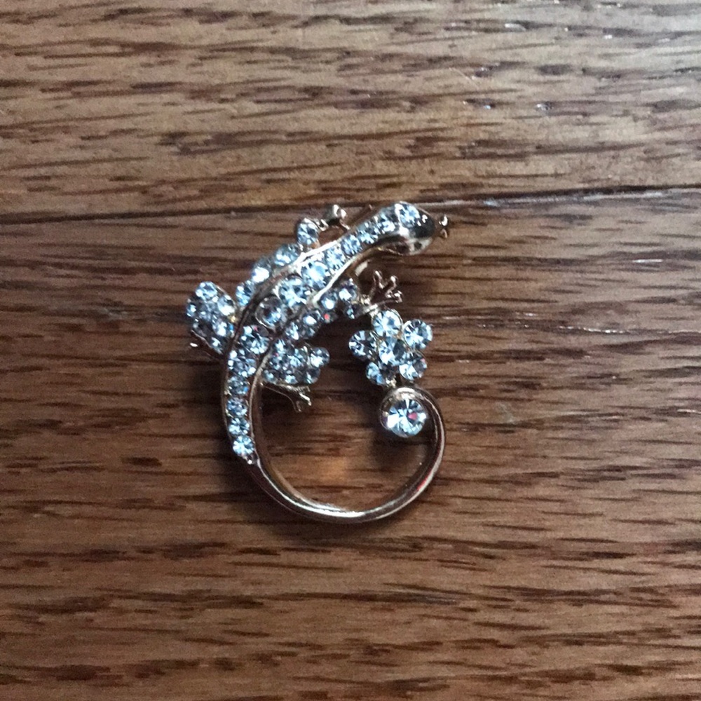 Brooch - Picture 3 of 3